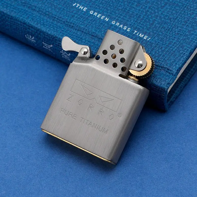 Lighter Insert Zippo - ZORRO İkinci Nesil Saf Titanyum Çakmak